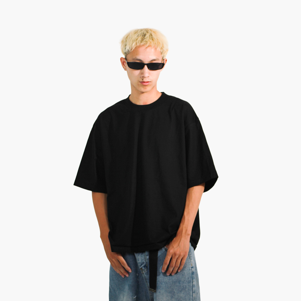 รูปคนใส่เสื้อจริง SAVAGE BOXY ภาพที่ 130