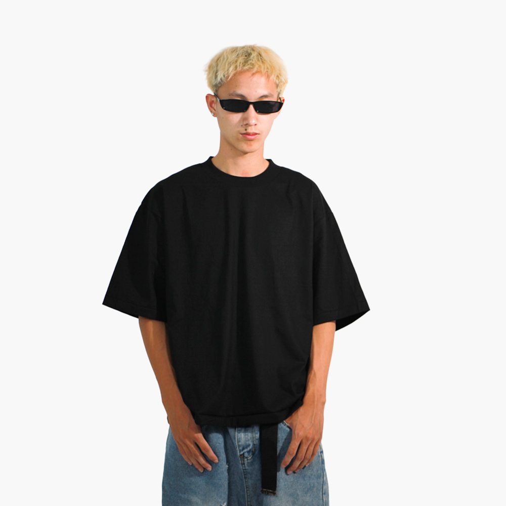 รูปคนใส่เสื้อจริง SAVAGE BOXY ภาพที่ 136