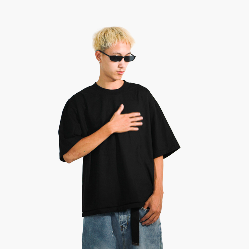 รูปคนใส่เสื้อจริง SAVAGE BOXY ภาพที่ 143