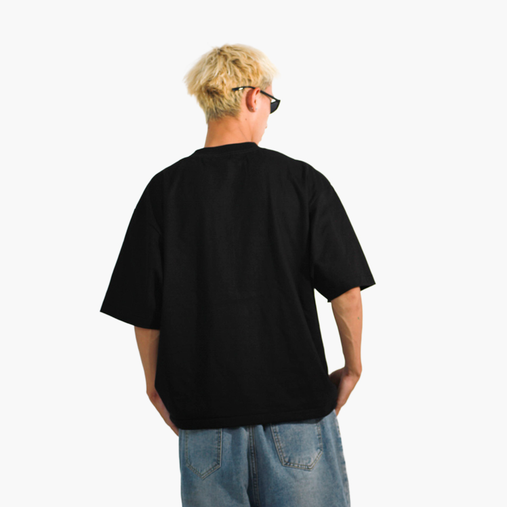 รูปคนใส่เสื้อจริง SAVAGE BOXY ภาพที่ 152