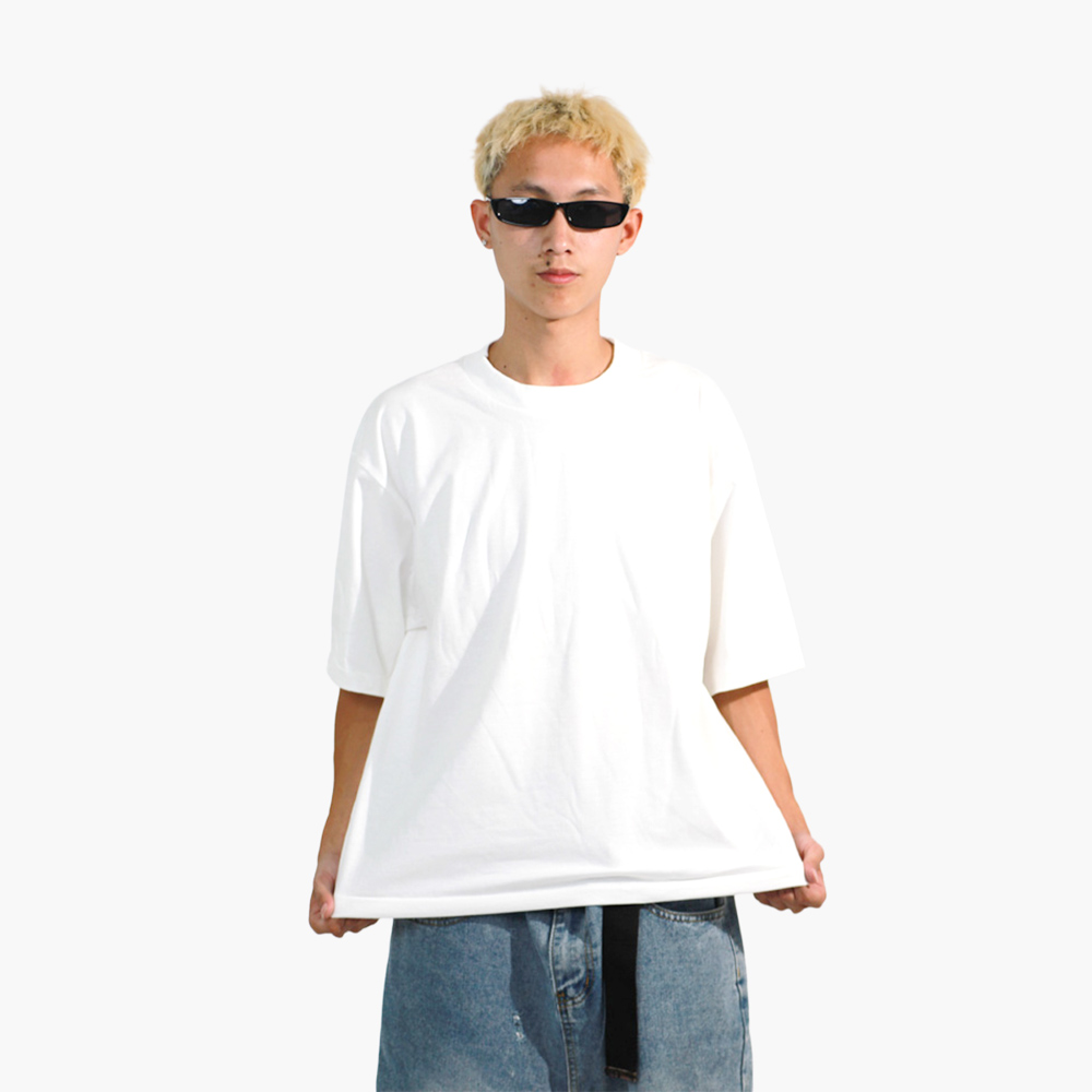 รูปคนใส่เสื้อจริง SAVAGE BOXY ภาพที่ 192