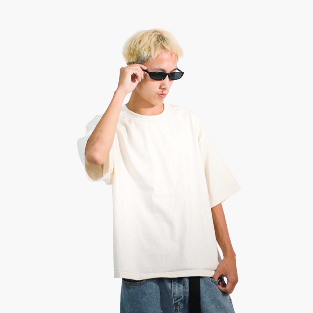 รูปคนใส่เสื้อจริง SAVAGE BOXY ภาพที่ 20