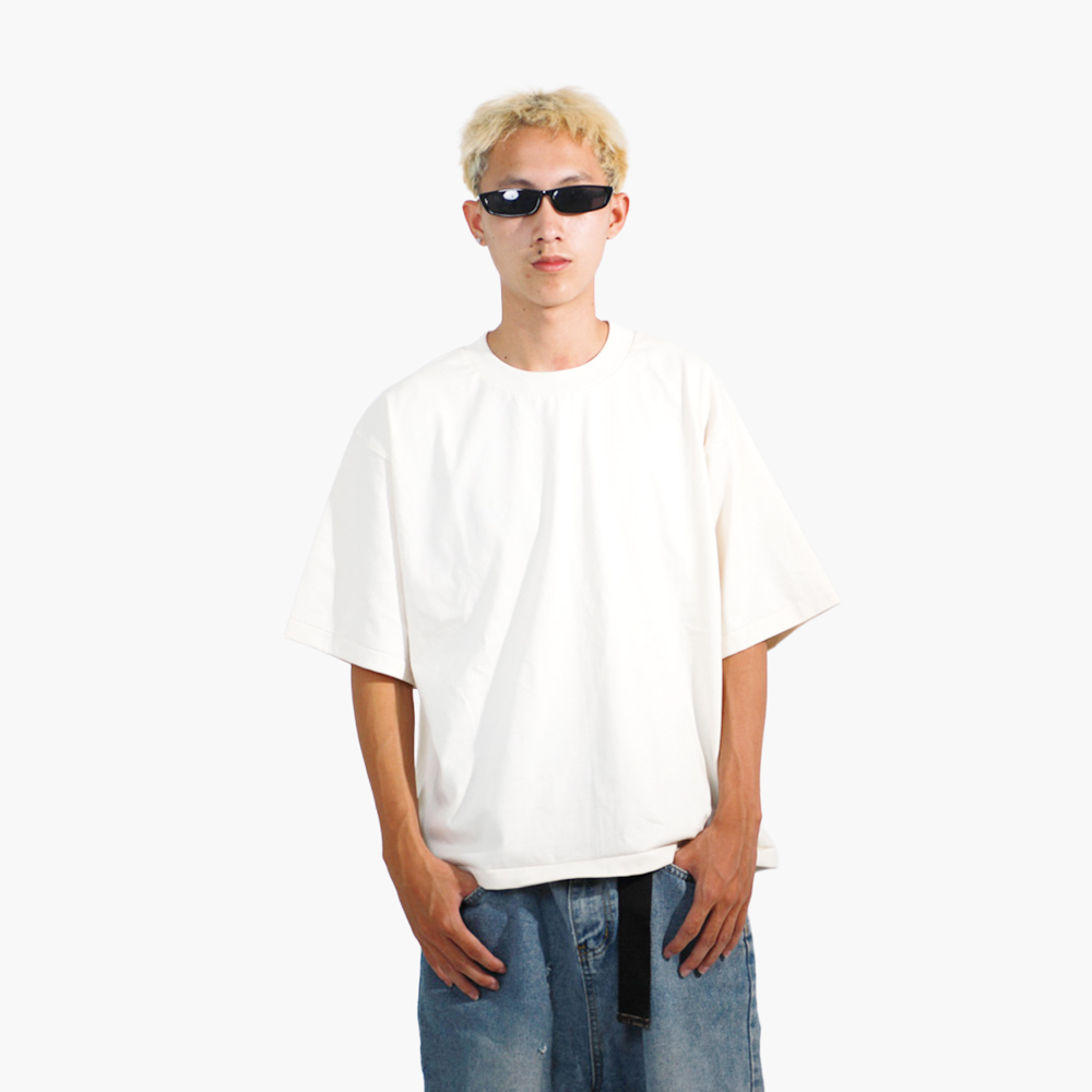 รูปคนใส่เสื้อจริง SAVAGE BOXY ภาพที่ 22