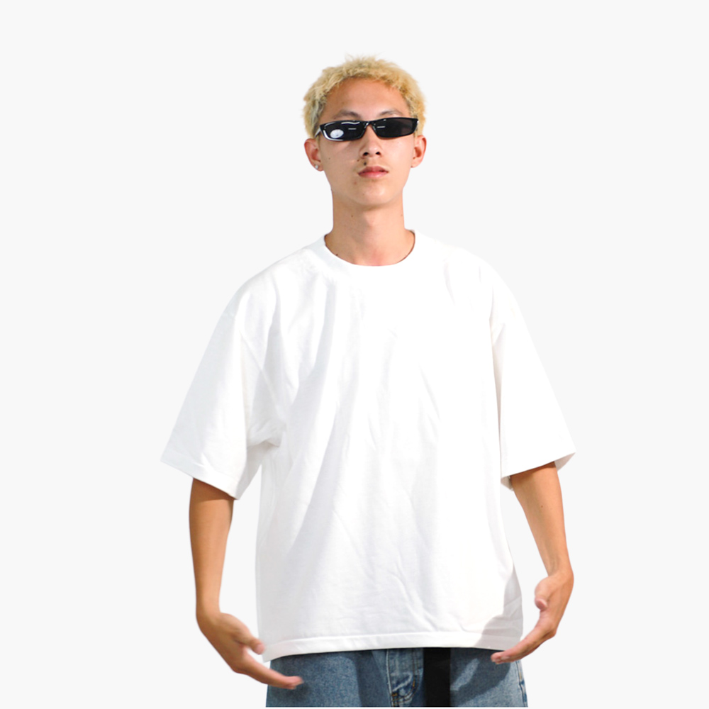 รูปคนใส่เสื้อจริง SAVAGE BOXY ภาพที่ 220