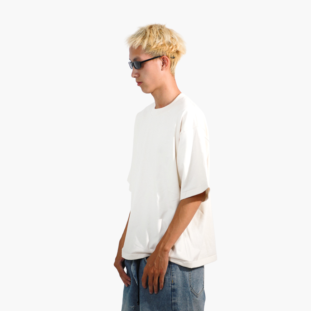 รูปคนใส่เสื้อจริง SAVAGE BOXY ภาพที่ 68