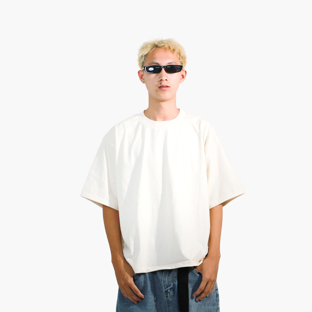 รูปคนใส่เสื้อจริง SAVAGE BOXY ภาพที่ 76