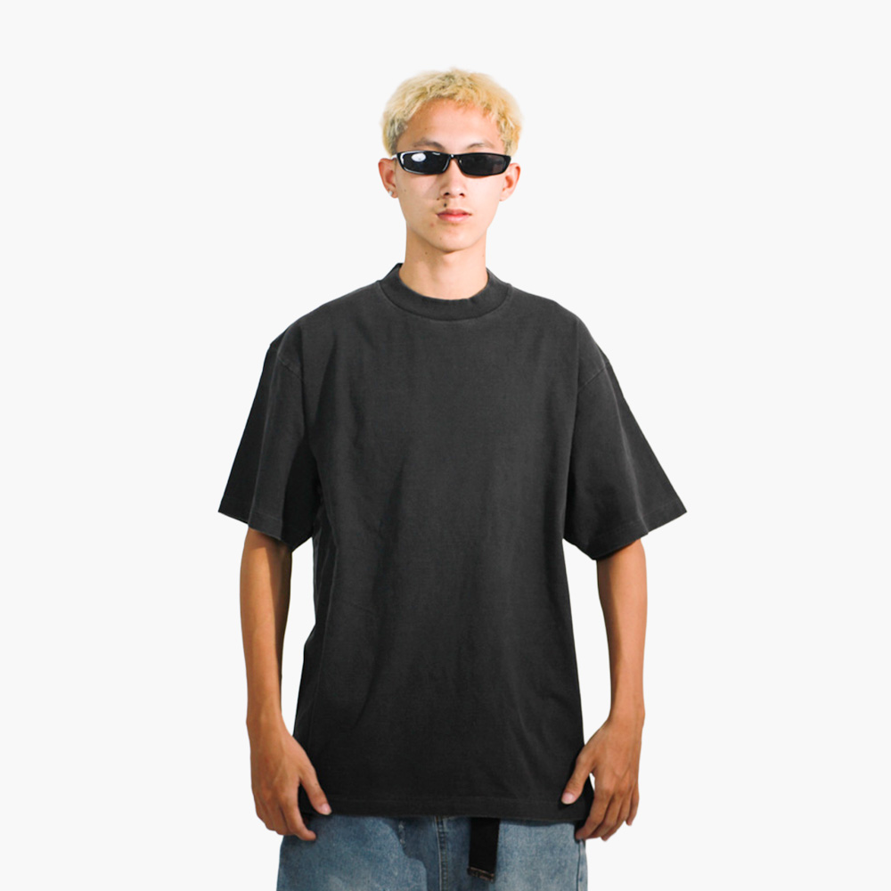 รูปคนใส่เสื้อจริง SAVAGE OVERSIZE ภาพที่ 133