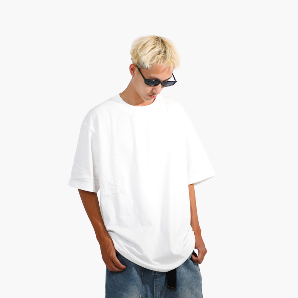 รูปคนใส่เสื้อจริง SAVAGE OVERSIZE ภาพที่ 137