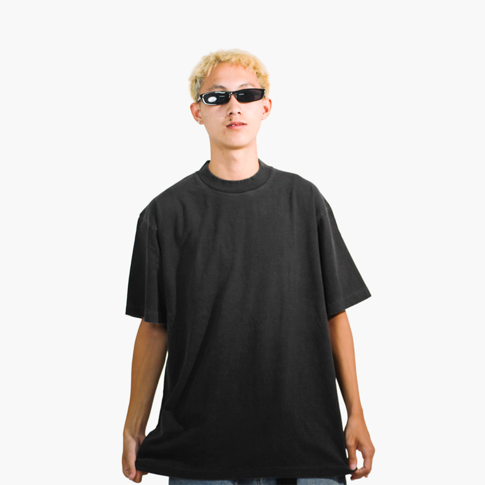 รูปคนใส่เสื้อจริง SAVAGE OVERSIZE ภาพที่ 140