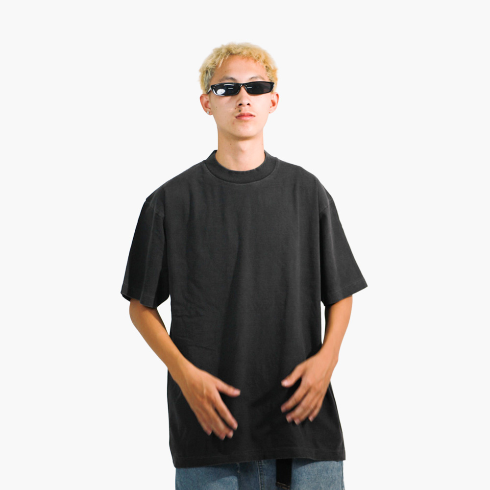 รูปคนใส่เสื้อจริง SAVAGE OVERSIZE ภาพที่ 142