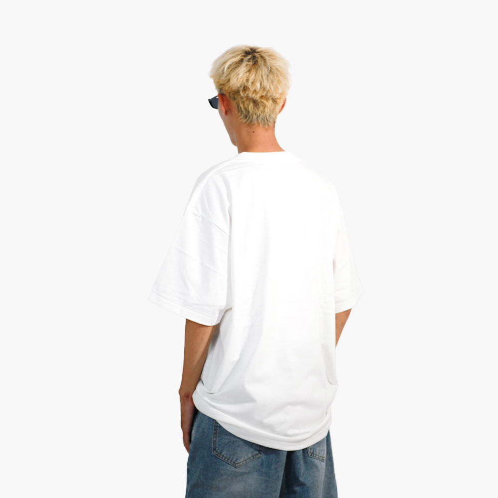 รูปคนใส่เสื้อจริง SAVAGE OVERSIZE ภาพที่ 201